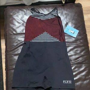 Fleo red and white Singlet size L